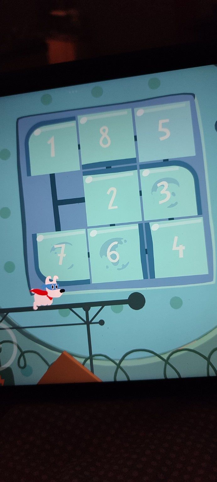 Изображение задачи: Пройди игру "Пятнашки" и расскажи все хо