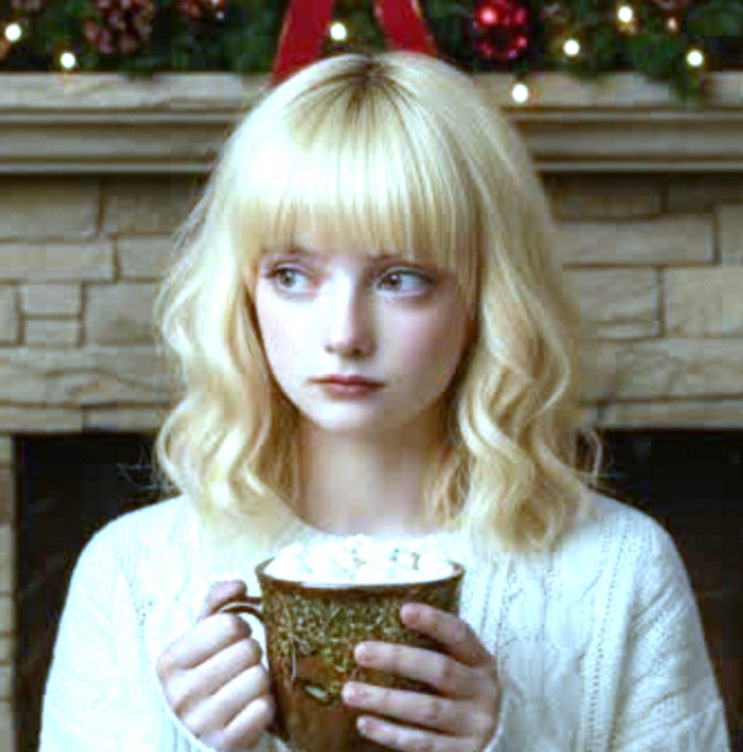 Изображение задачи: Реши задачу: Как ты думаешь это реальная девушка и